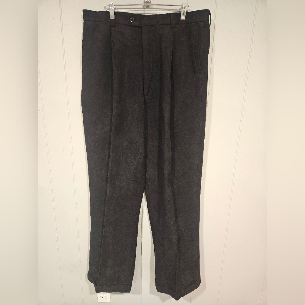 InSerch Pants Men's Size 38 Measure 36x34 Black Faux Suede Pleated Cuffed Hem